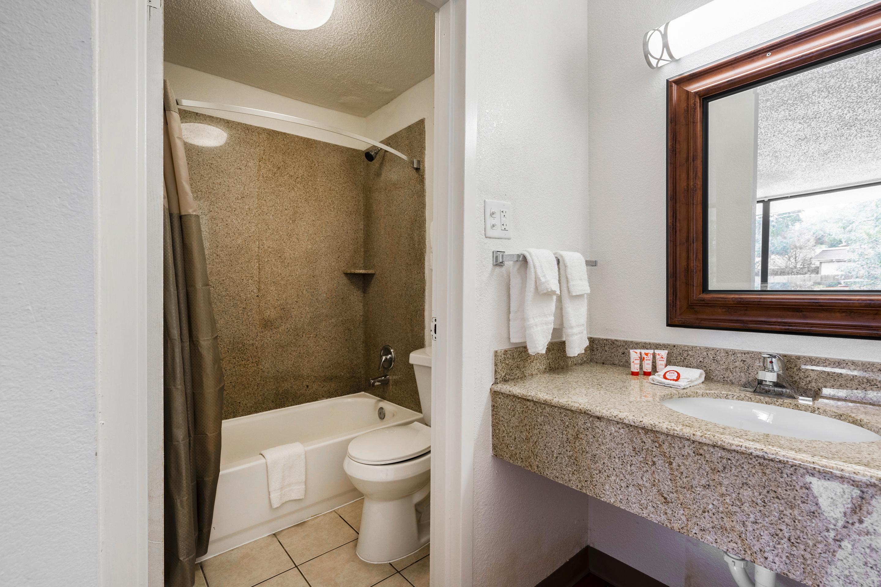 Oyo Hotel Bossier City La - Red River Dış mekan fotoğraf
